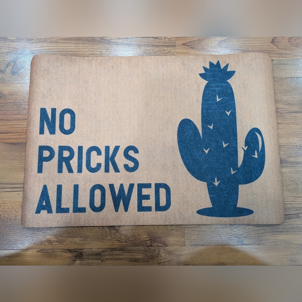 New Funny No Pricks Allowed Doormat